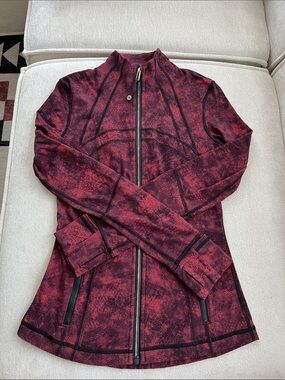 lululemon athletica Women's Maroon Patterned Zip-Up Utility Jacket